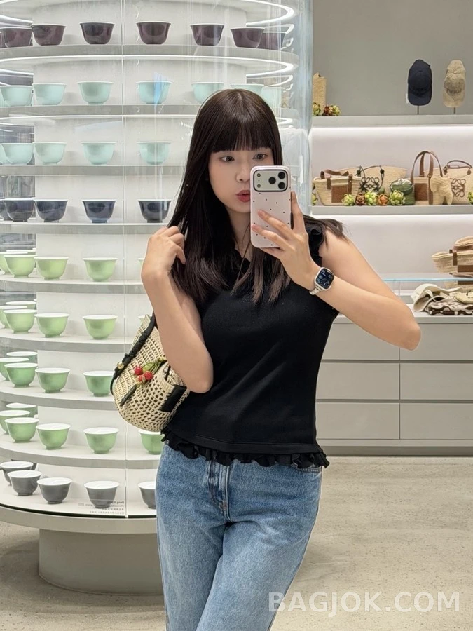 로에베 로에베 워싱 제브라 패턴 슬릿 데님 상세 이미지