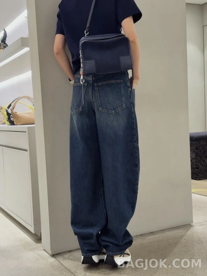 로에베 로에베 워싱 패널 와이드 데님 팬츠 상세 이미지