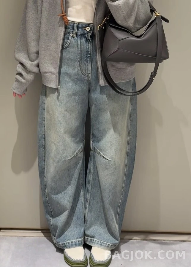 로에베 로에베 클래식 워싱 와이드 데님 팬츠 상세 이미지
