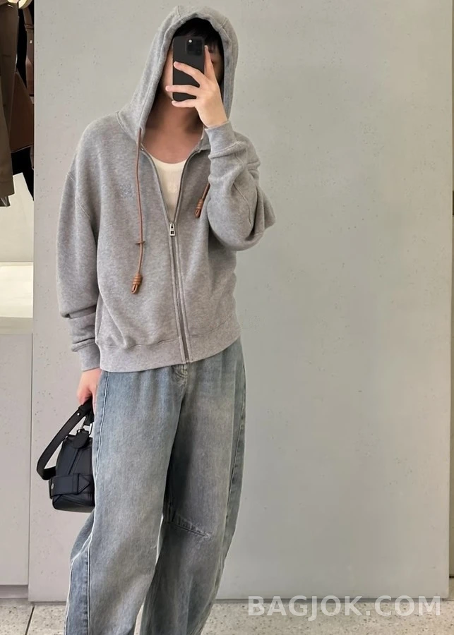 로에베 로에베 클래식 워싱 와이드 데님 팬츠 상세 이미지