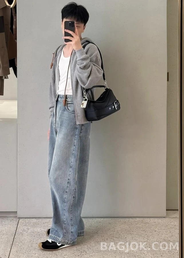 로에베 로에베 클래식 워싱 와이드 데님 팬츠 상세 이미지