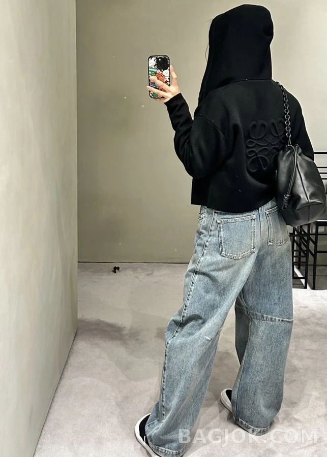 로에베 로에베 클래식 워싱 와이드 데님 팬츠 상세 이미지
