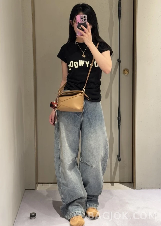 로에베 로에베 클래식 워싱 와이드 데님 팬츠 상세 이미지