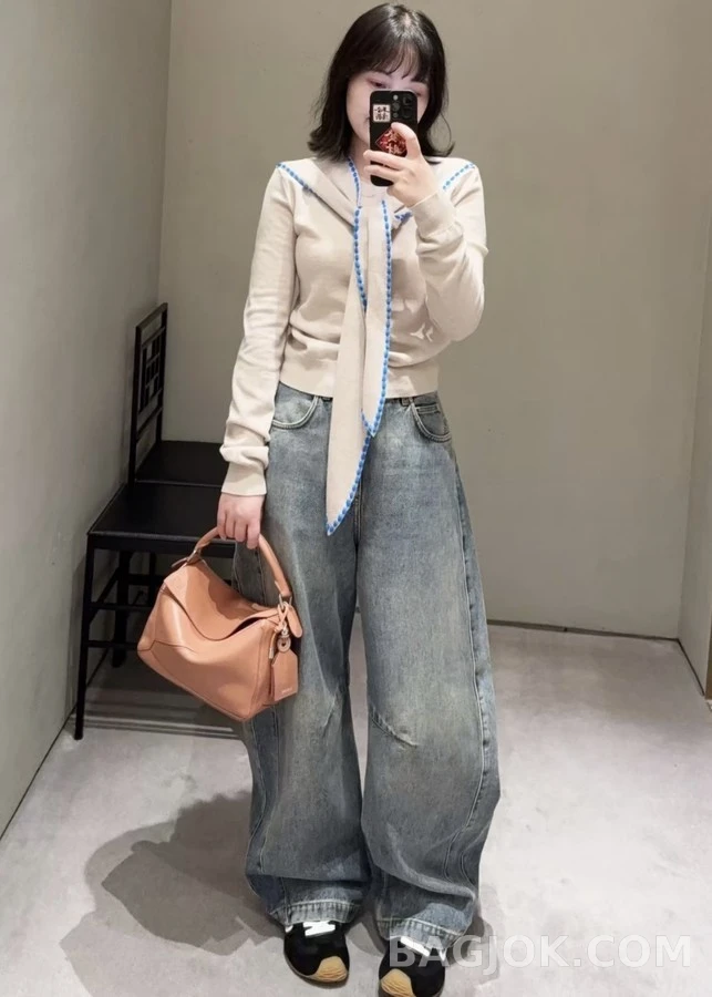 로에베 로에베 클래식 워싱 와이드 데님 팬츠 상세 이미지