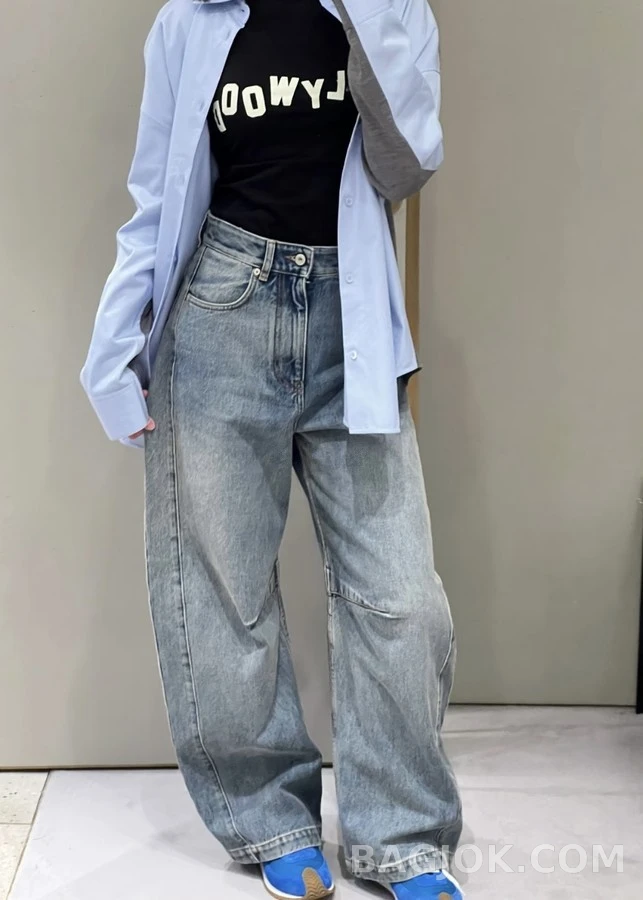 로에베 로에베 클래식 워싱 와이드 데님 팬츠 상세 이미지