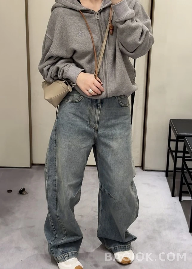 로에베 로에베 클래식 워싱 와이드 데님 팬츠 상세 이미지