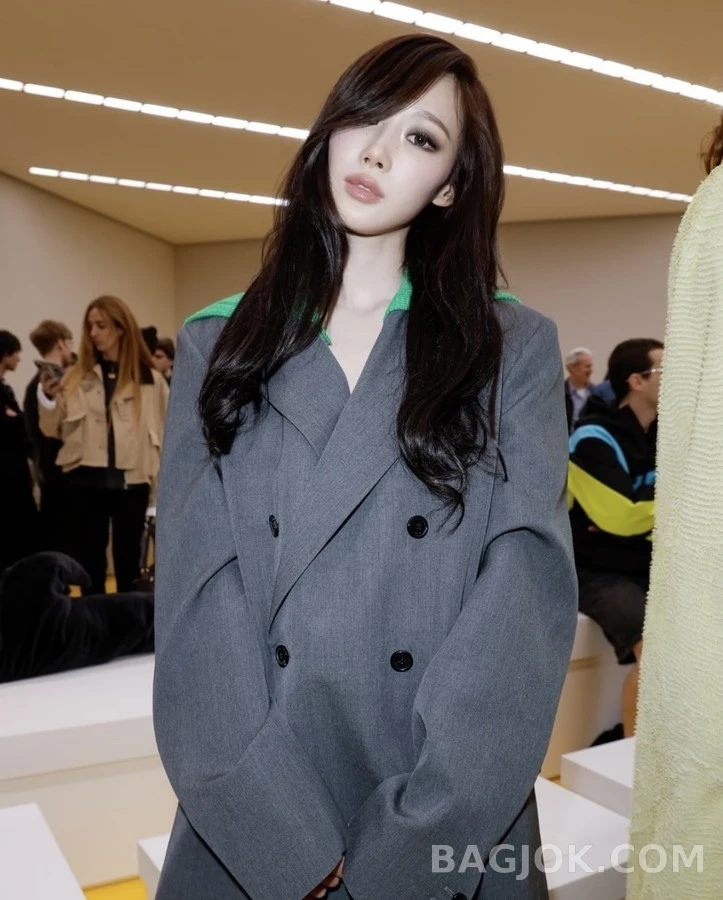 로에베 로에베 탈부착 니트 숄 더블 자켓 상세 이미지