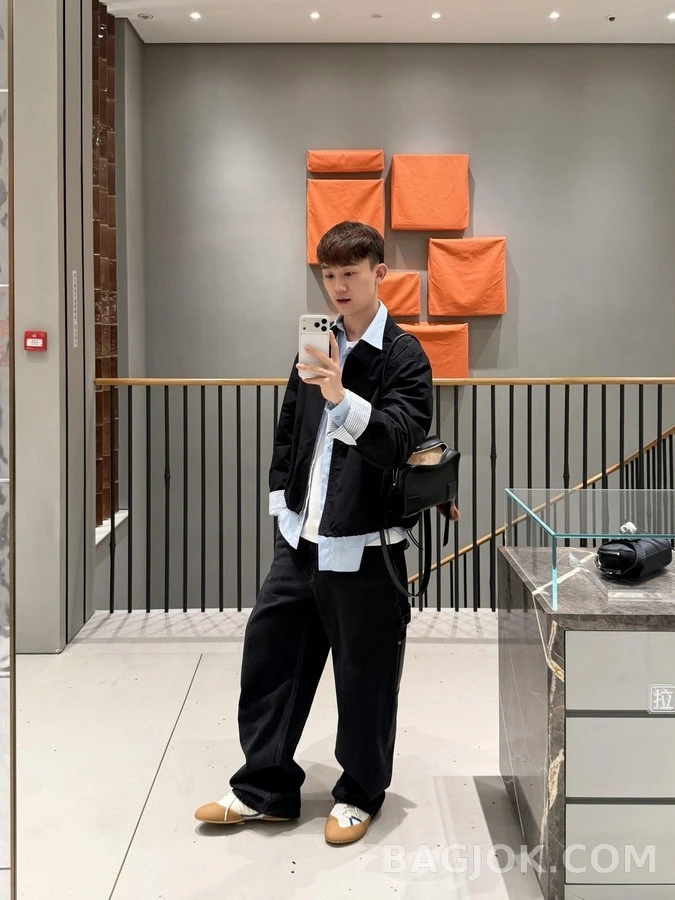 로에베 로에베 테크 코튼 집업 자켓 상세 이미지