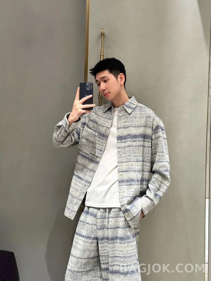로에베 로에베 텍스처 자카드 셔츠 상세 이미지