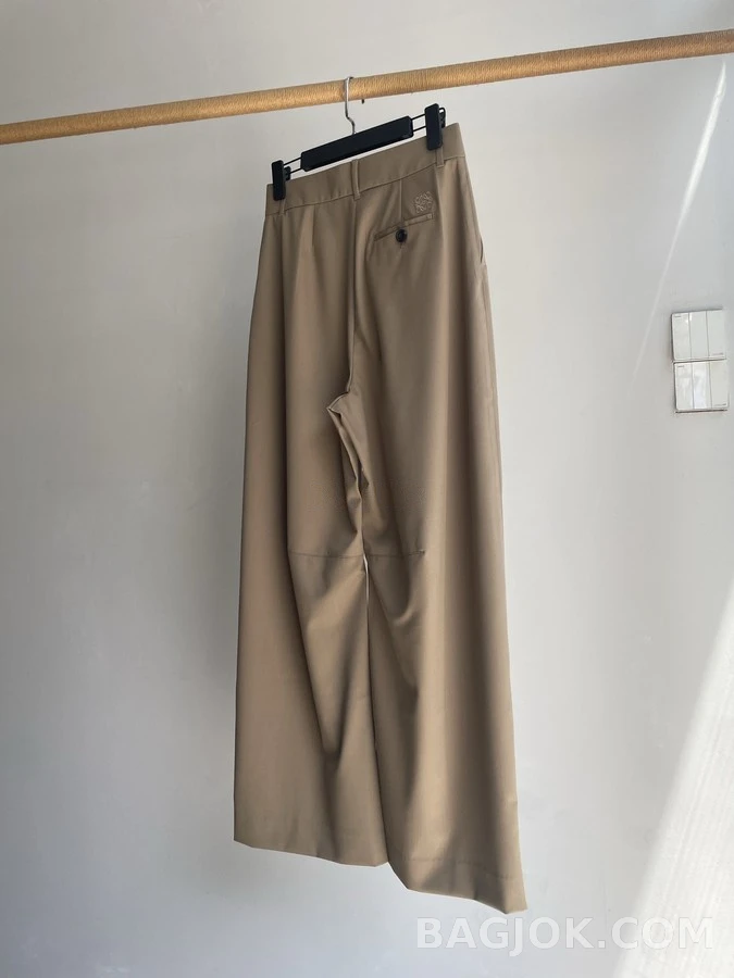 로에베 로에베 플리츠 와이드 울 팬츠 상세 이미지