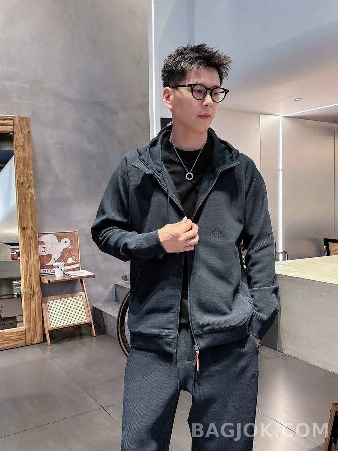 로에베 로에베 화프글 집업 후드 상세 이미지
