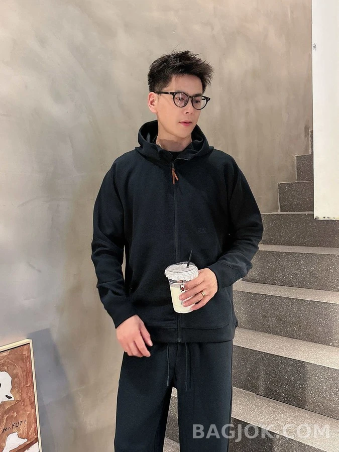 로에베 로에베 화프글 집업 후드 상세 이미지