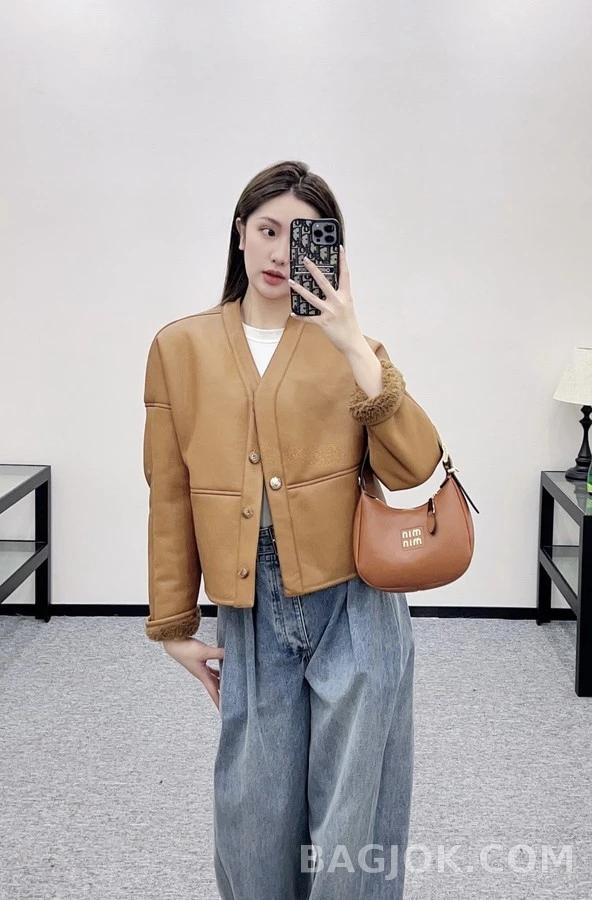 로에베 로에베 환경친화적 시어링 자켓 상세 이미지