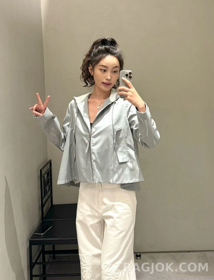 로에베 로에베 A-라인 후드 케이프 집업 자켓 상세 이미지