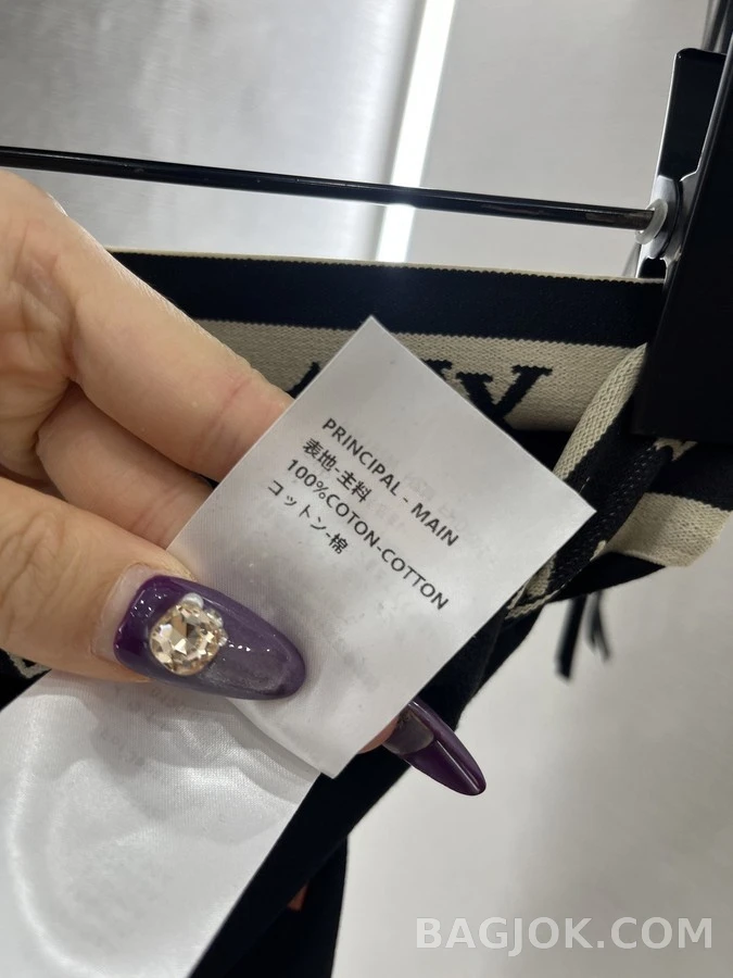 루이비통 루이비통 가디건 하이웨스트 레깅스 상세 이미지