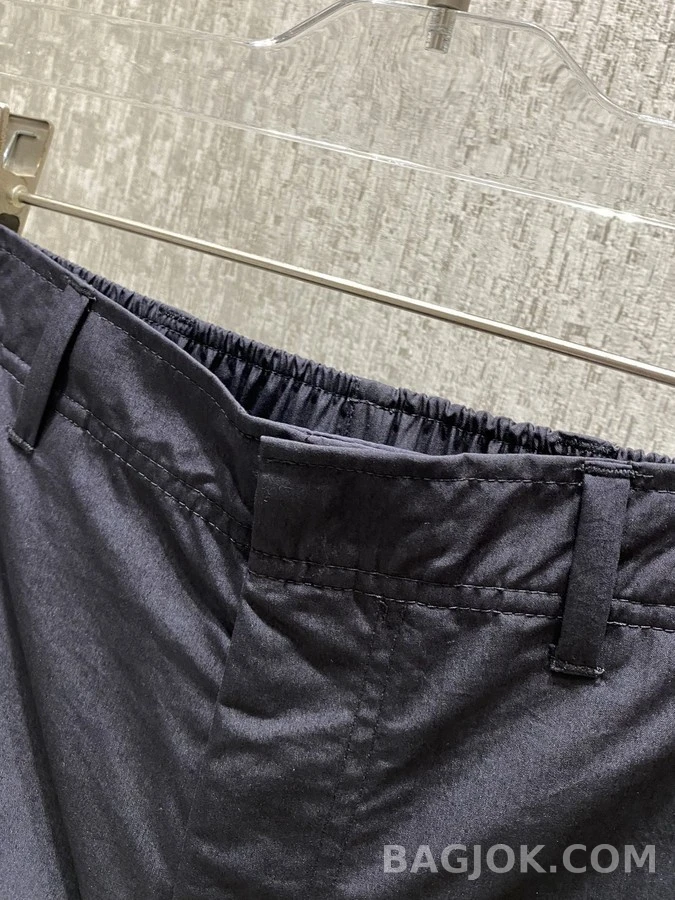 루이비통 루이비통 가죽 로고 캐주얼 팬츠 상세 이미지