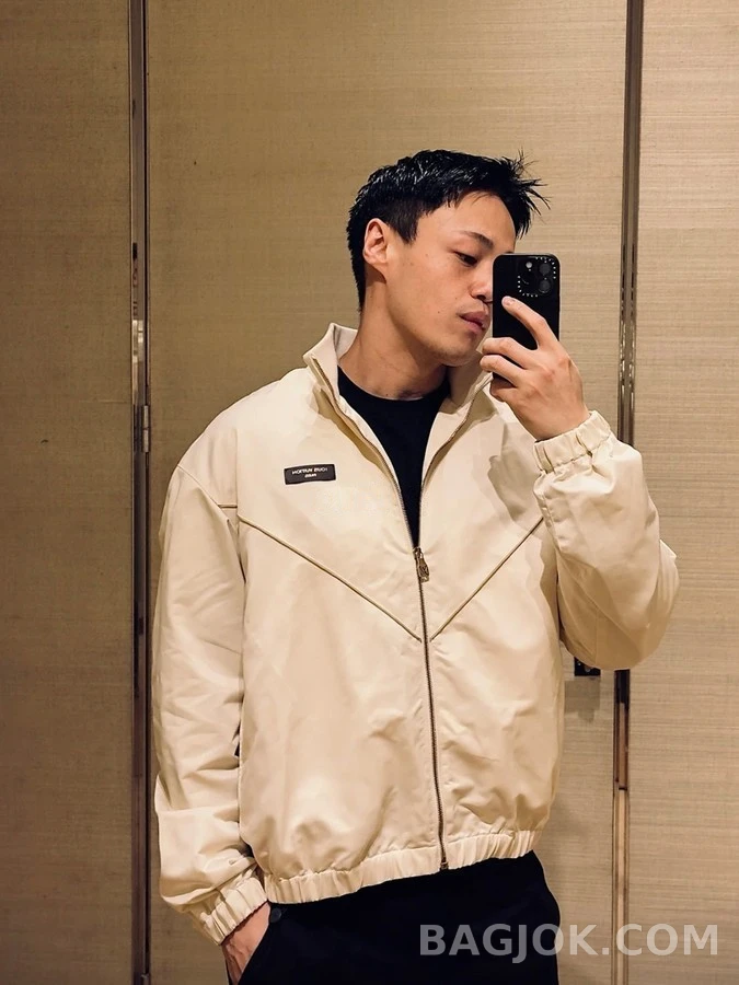 루이비통 루이비통 가죽 로고 트랙 자켓 상세 이미지