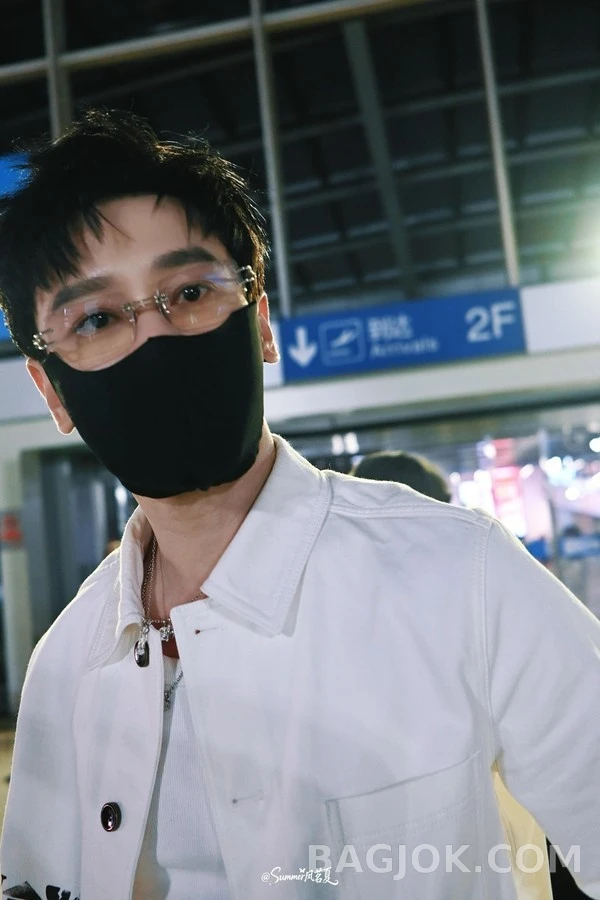 루이비통 루이비통 그래픽 워크 자켓 상세 이미지