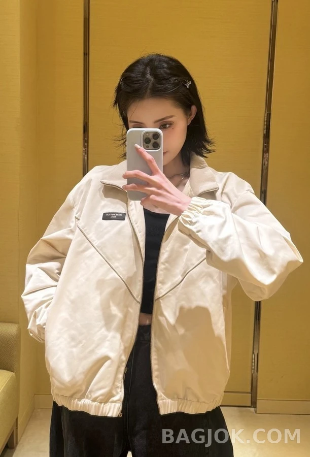 루이비통 루이비통 레더 로고 스포츠 자켓 상세 이미지