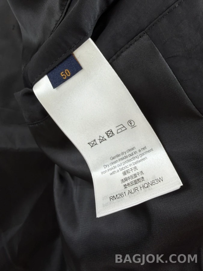 루이비통 루이비통 레더 태그 워크 자켓 상세 이미지