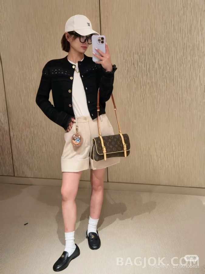 루이비통 루이비통 레이스 크롭 가디건 상세 이미지