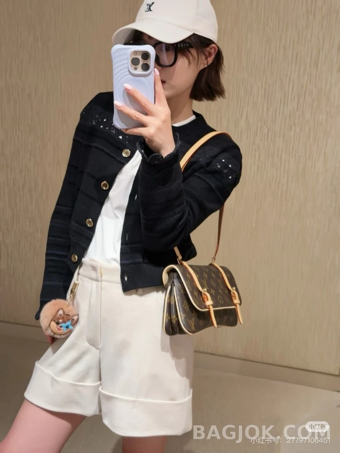루이비통 루이비통 레이스 크롭 가디건 상세 이미지