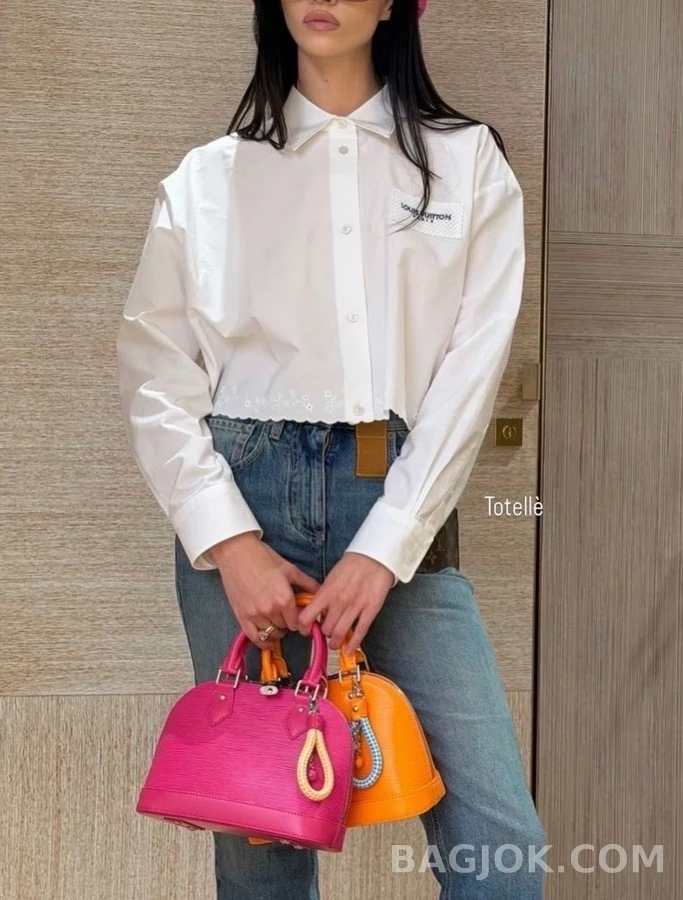 루이비통 루이비통 레터링 패치 크롭 셔츠 상세 이미지