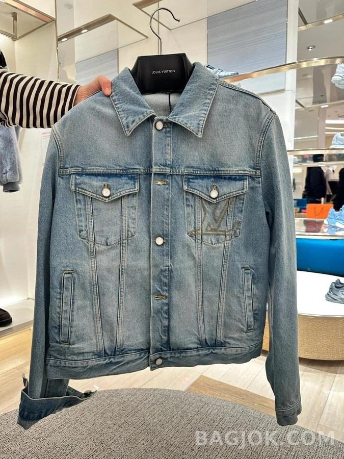 루이비통 루이비통 로고 샌드워싱 데님 자켓 상세 이미지