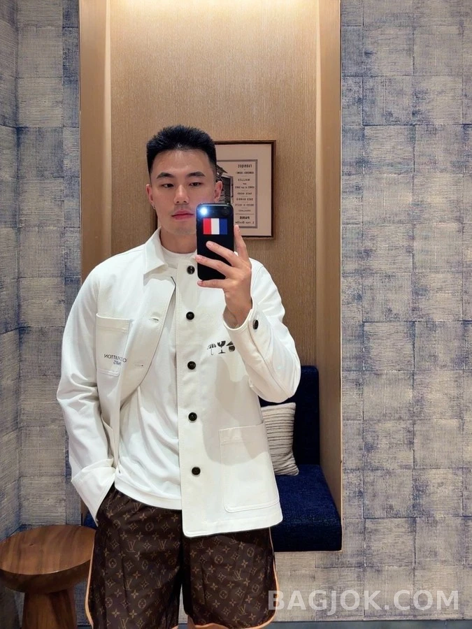 루이비통 루이비통 로고 워크 자켓 상세 이미지