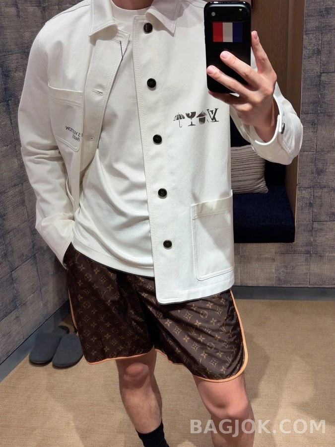 루이비통 루이비통 로고 워크 자켓 상세 이미지