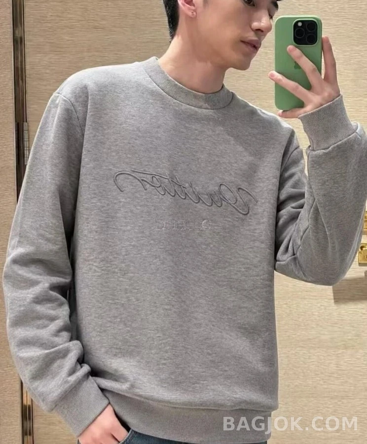 루이비통 루이비통 로고 자수 니트 풀오버 상세 이미지