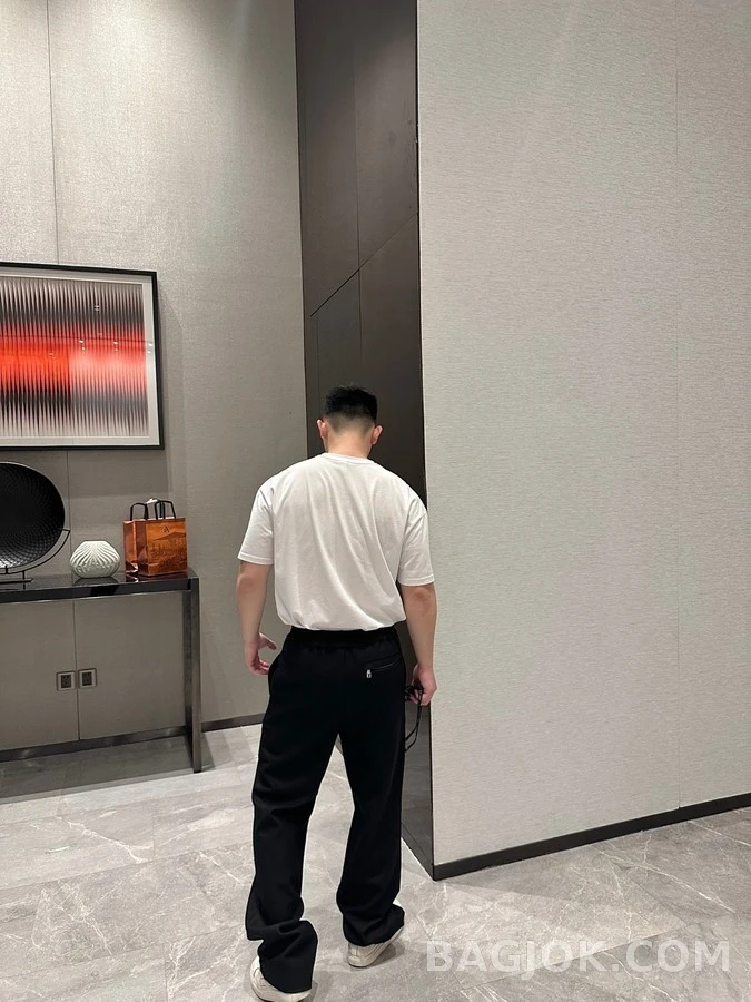 루이비통 루이비통 로고 테크 트레이닝 팬츠 상세 이미지