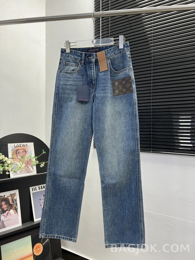 루이비통 루이비통 모노그램 가죽 패치 데님 팬츠 상세 이미지