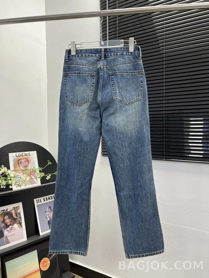 루이비통 루이비통 모노그램 가죽 패치 데님 팬츠 상세 이미지
