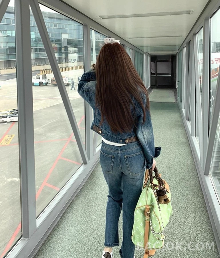 루이비통 루이비통 모노그램 가죽 패치 데님 팬츠 상세 이미지
