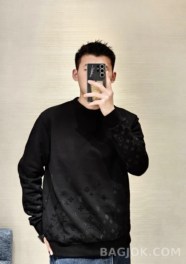 루이비통 루이비통 모노그램 그라데이션 맨투맨 상세 이미지
