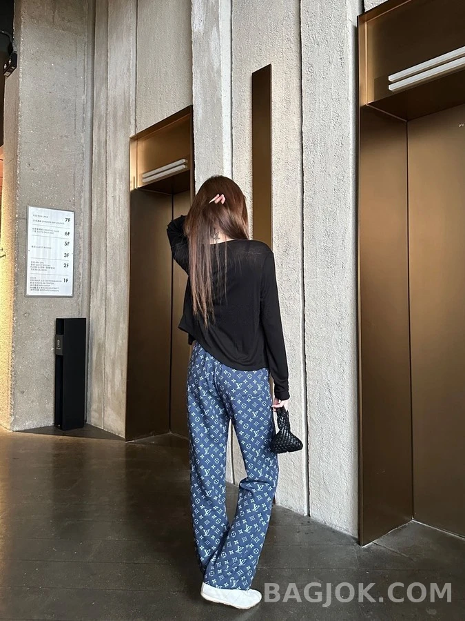 루이비통 루이비통 모노그램 드로스트링 와이드 팬츠 상세 이미지