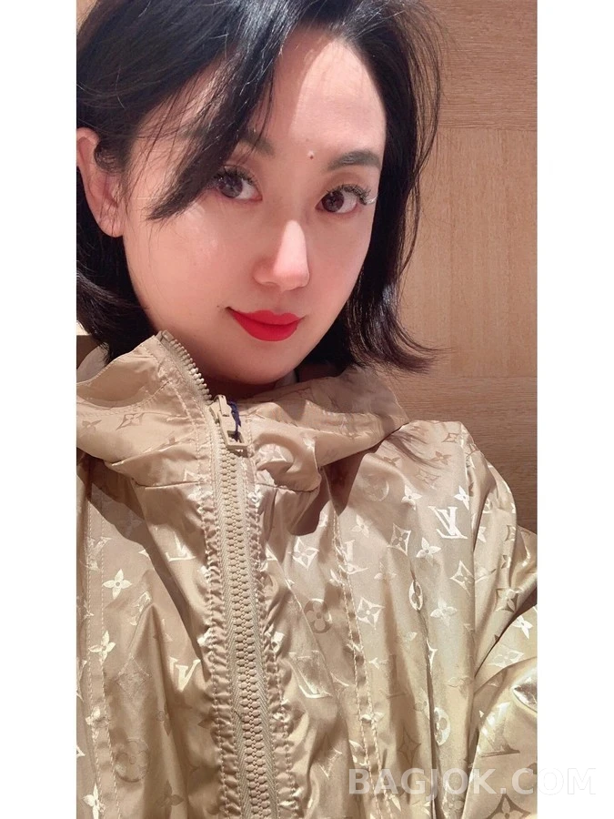 루이비통 루이비통 모노그램 리버서블 후드 자켓 상세 이미지