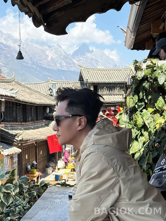 루이비통 루이비통 모노그램 리버서블 후드 자켓 상세 이미지