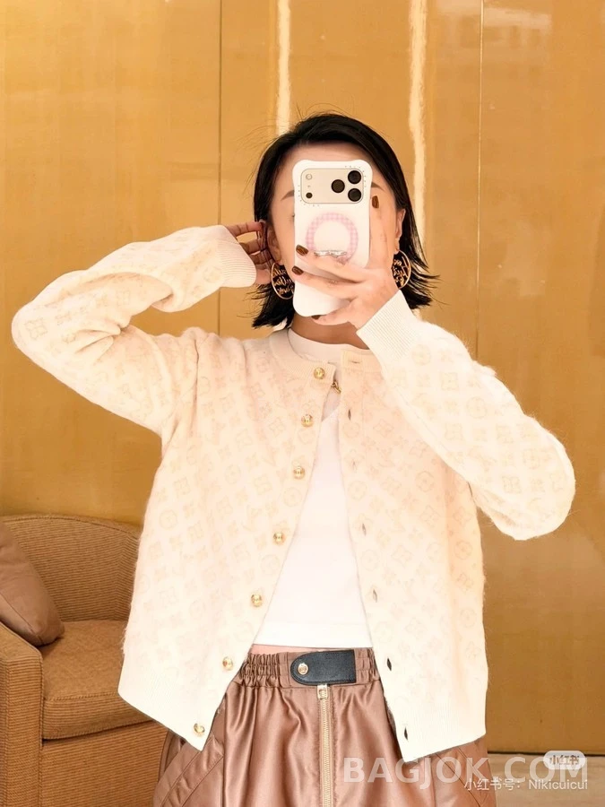 루이비통 루이비통 모노그램 모헤어 가디건 상세 이미지