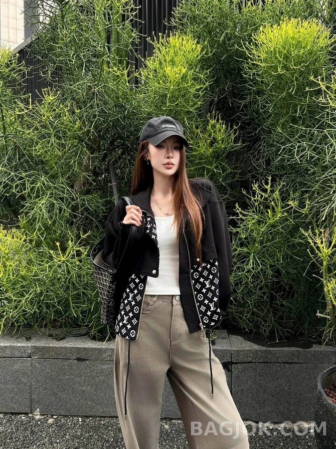 루이비통 루이비통 모노그램 스탠드넥 자켓 상세 이미지