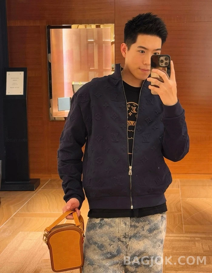 루이비통 루이비통 모노그램 압인 운동복 집업 상세 이미지