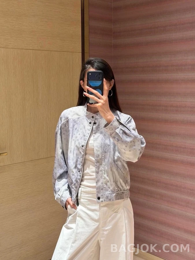 루이비통 루이비통 모노그램 워시드 실크 자켓 상세 이미지