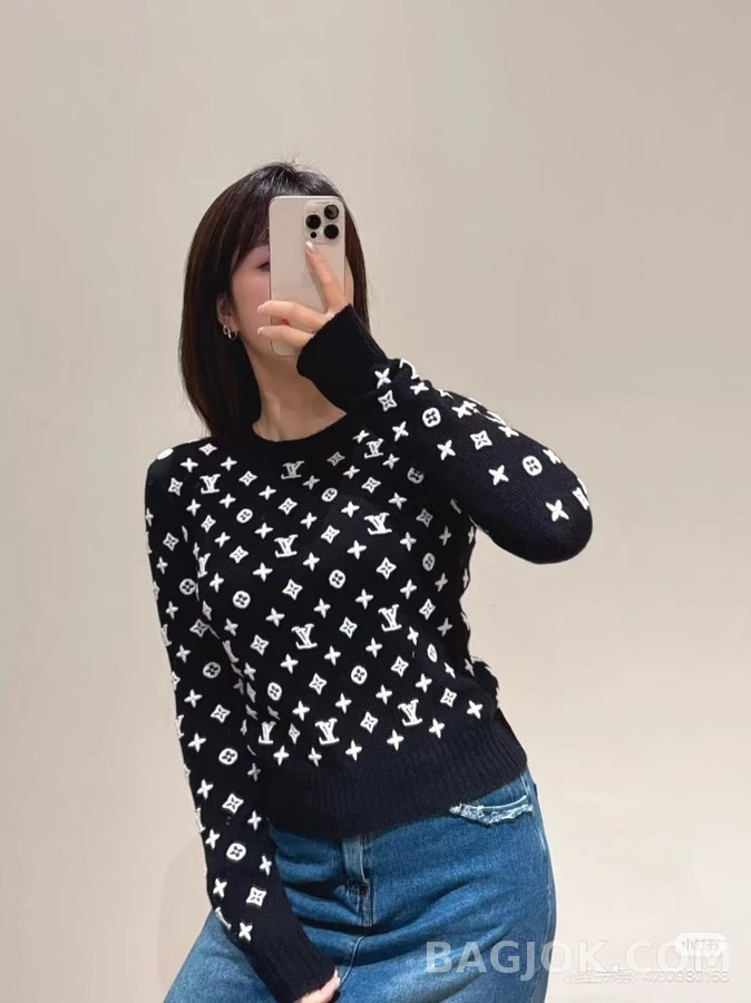 루이비통 루이비통 모노그램 자수 니트 스웨터 상세 이미지