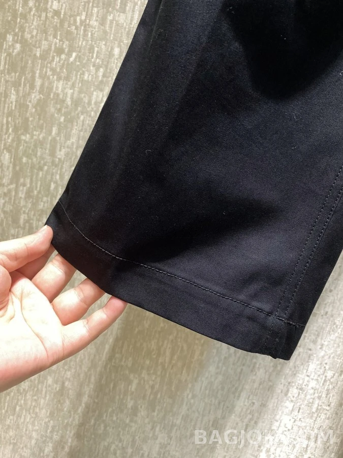 루이비통 루이비통 모노그램 자수 카고 팬츠 상세 이미지