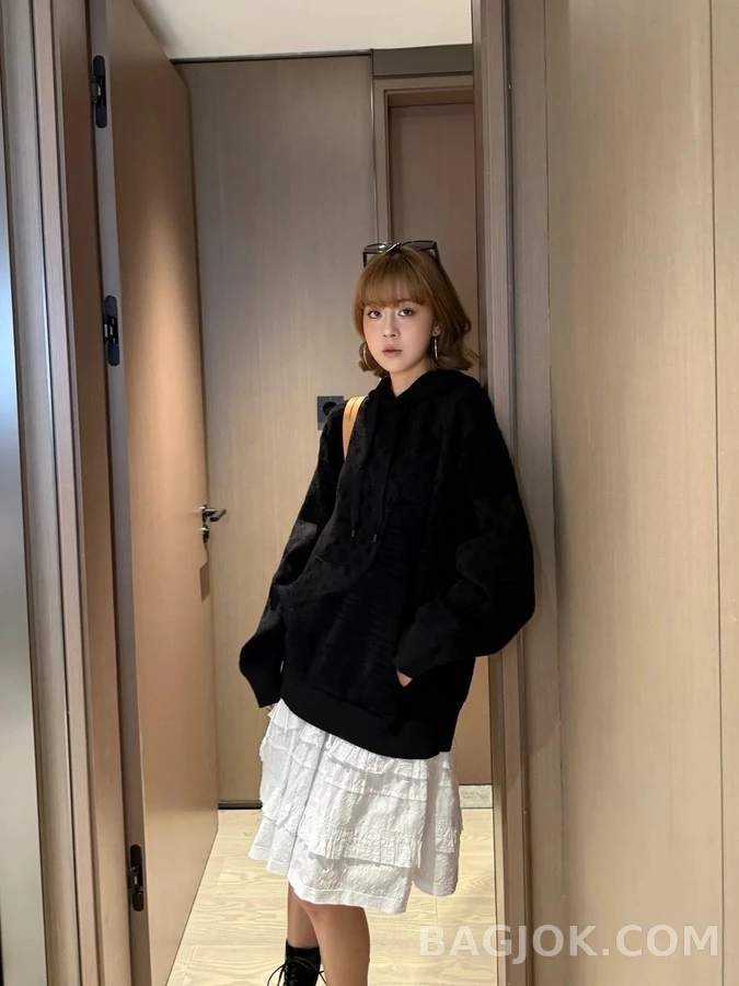 루이비통 루이비통 모노그램 자카드 니트 후드 상세 이미지