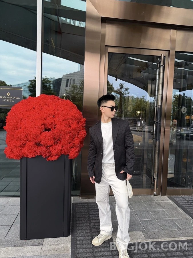 루이비통 루이비통 모노그램 자카드 블레이저 상세 이미지