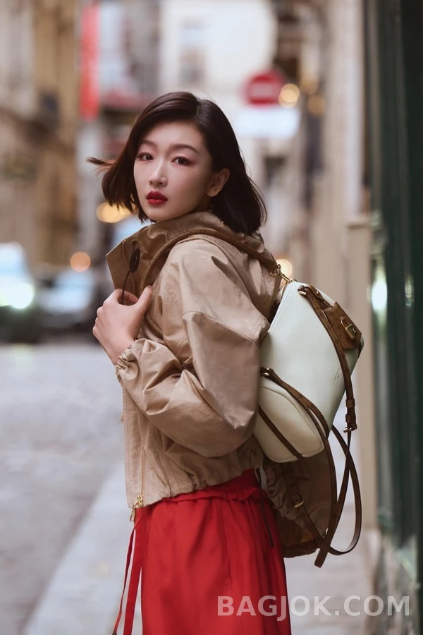루이비통 루이비통 모노그램 자카드 크롭 재킷 상세 이미지