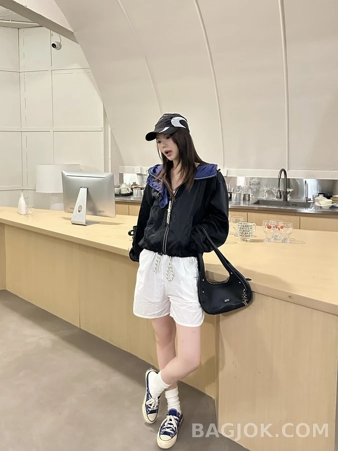 루이비통 루이비통 모노그램 자카드 후드 자켓 상세 이미지