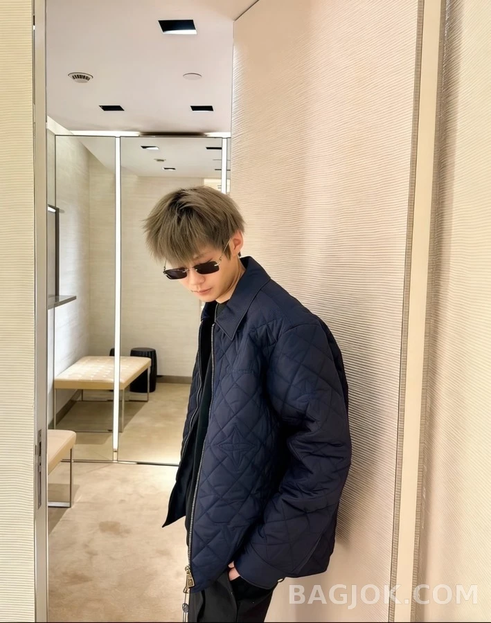루이비통 루이비통 모노그램 퀼팅 자켓 상세 이미지